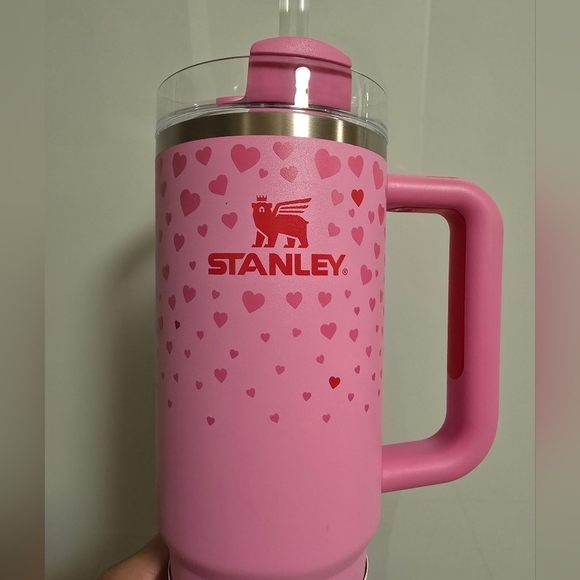 NWT Stanley Target 2025 Valentine's Limited Ed Collab Flowstate Quencher 30 oz - Picture 5 of 10